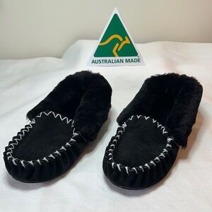 Moccasin Sheepskin Slippers
